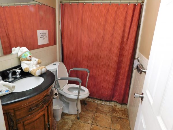 Berland Home Care I 6 - restroom.jpg