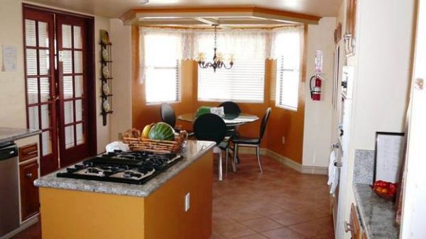 Bonita Guest Home LLC 4 - kitchen 2.jpg