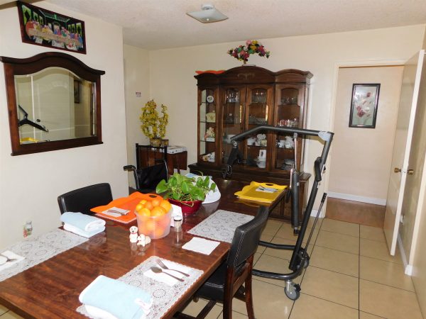 Daleina's Home Care 4 - dining room.JPG