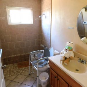 Golden Retreat - Senior Residential Care 7 - bathroom.JPG