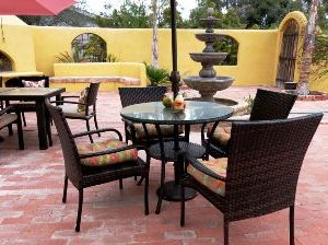 South Pacific Villa 6 - patio.JPG