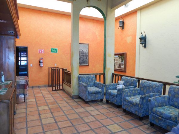 Hacienda Años de Oro Sitting area 2.JPG