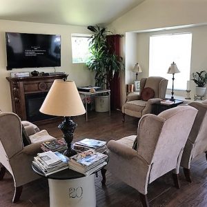 Aberdeen Terrace 3 - living room.JPG