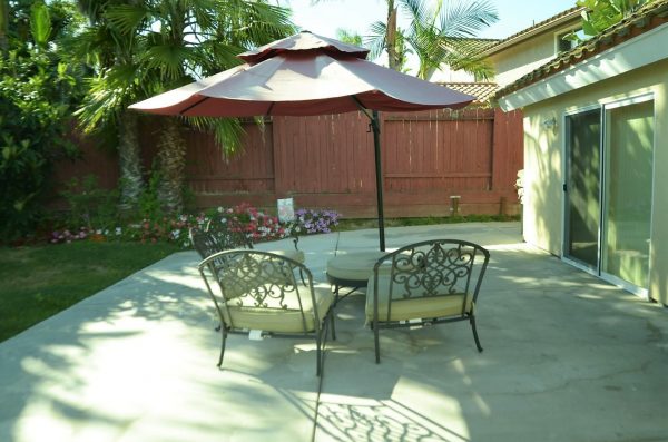 Alliance Senior Living III 8 - patio.jpg