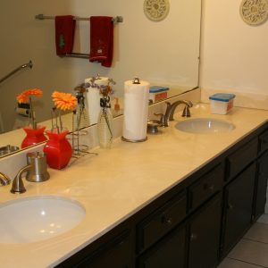 Alpine Residence restroom 2.JPG