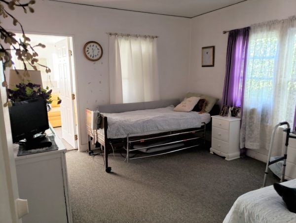 Ana Marie's Guest Home 5 - shared room.jpg