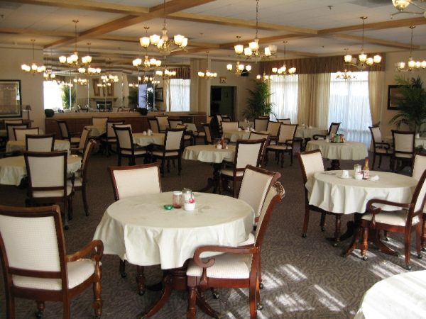 Anaheim Crown Plaza 5 - dining room.jpg