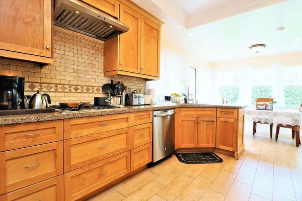 Astoria Retirement Residence - Corona Del Mar 4 - kitchen.JPG