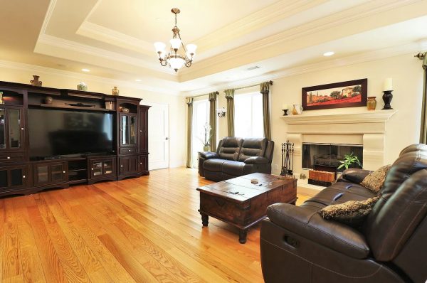 Astoria Retirement Residences 3 - living room.JPG