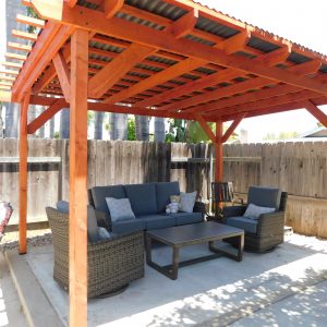 Avalon Palm 10 - patio.JPG