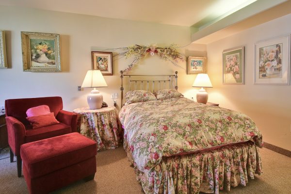 Avantgarde Senior Living of La Jolla 4 - private room.jpg