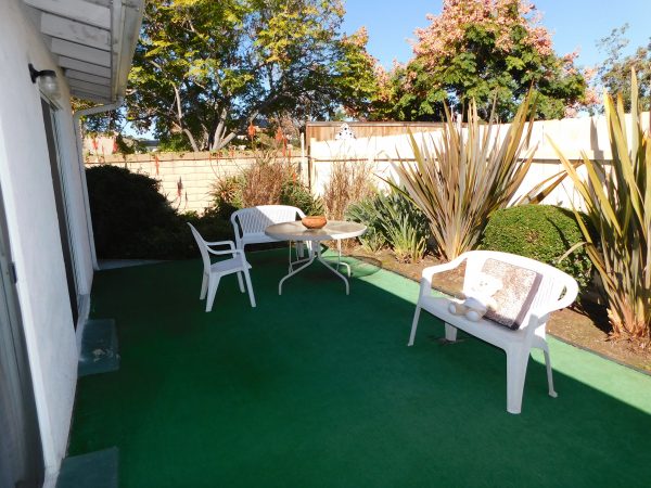 Blue Skies of Oceanside patio 2.JPG