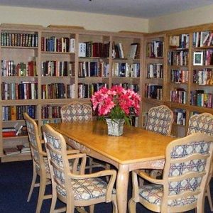 Canyon Villas 4 - library.jpg