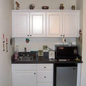 Canyon Villas apartment kitchenette.jpg