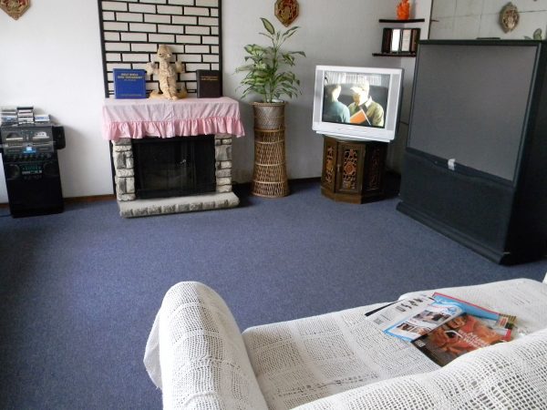 Casa De Castro I 3 - living room.JPG