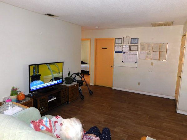 Casa De Castro II 3 - living room.JPG