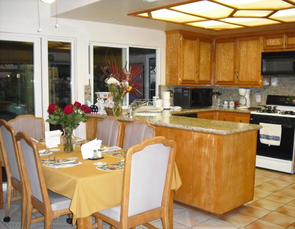 Casa Grande 4 - kitchen.JPG