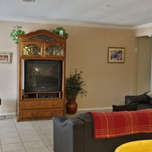 Casa Verdugo 5 - living room.jpg