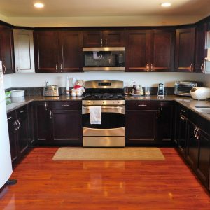 Champine Manor 5 - kitchen.jpg