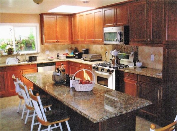 Coast New Horizon 4 - kitchen.jpg