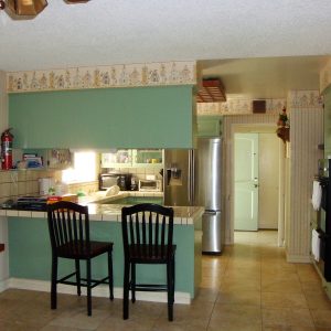 Concordia Guest Home III 4 - dining room.JPG