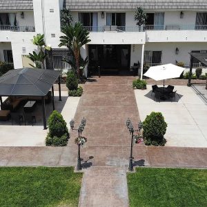 Coronado Retirement Village courtyard.JPG