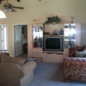 Country Club Manor 4 - living room 2.JPG