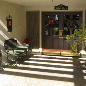 Crescendo Senior Living front entry.JPG