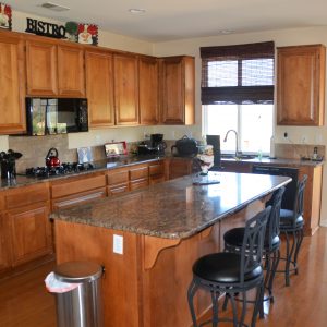 Daybreak Villa East 4 - kitchen.JPG