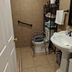 Diamond Senior Care I restroom 2.jpg