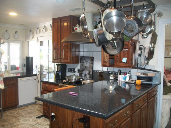 Eagle's Nest Retirement Ranch 4 - kitchen.JPG