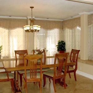 European Retirement Living LLC dining room.JPG