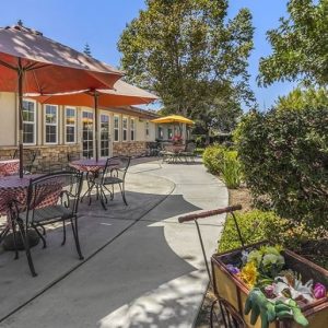 Everest at Oceanside 6 - patio.JPG