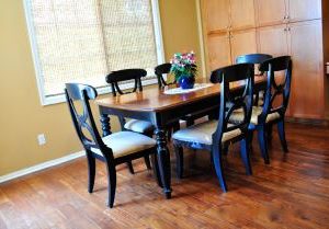 Everlasting Care - Eureka Springs 4 - dining room.JPG