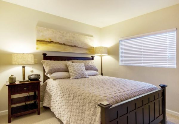 Fairwinds - Ivey Ranch apartment bedroom.JPG