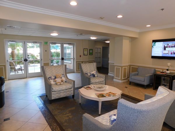 Gardens at Escondido 3 - Lobby Sitting Area.JPG