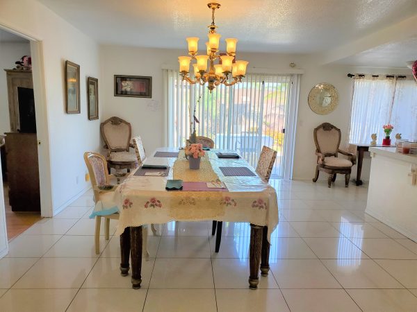 Genesis Senior Living I 3 - dining area.jpg