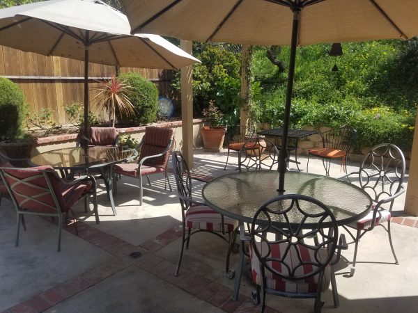 Grand View Villas Inc 6 - patio.jpg