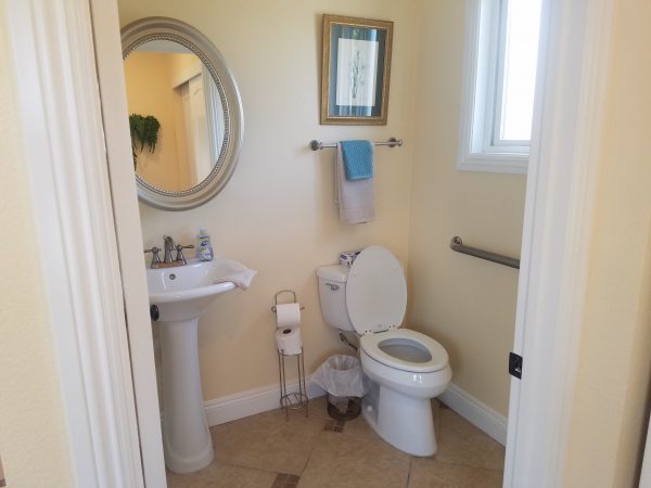 Grand View Villas Inc restroom 2.jpg