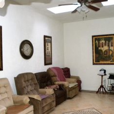 Ivy Cottages I 1 - living room.jpg