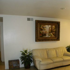 Ivy Cottages I living room 2.jpg