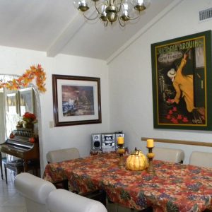 Ivy Cottages II 4 - dining room.jpg