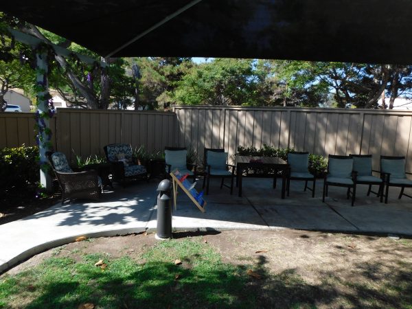 Ivy Park at Bonita Shaded Seating.JPG