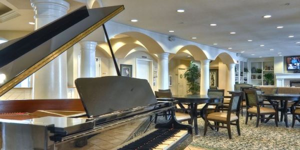 Ivy Park at Mission Viejo 5 - piano lounge.JPG