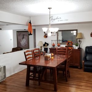 JC Cottages - Lincoln 5 - dining room.jpg