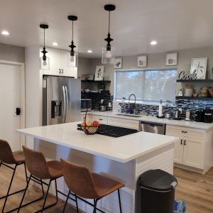 Kelly's Cedar Villa 4 - kitchen.jpg