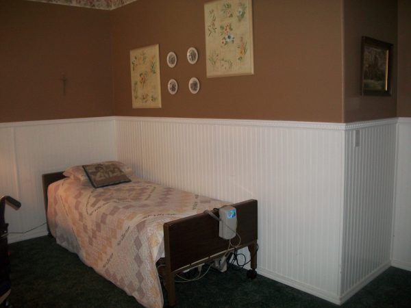 Kelly's Greenway Villa 6 - private room.JPG