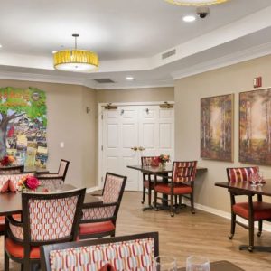 Kirkwood Orange 6 - dining room.jpg