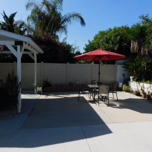 Lake Murray Health Care Center patio 2.JPG