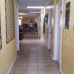 Lemon Grove Terrace 3 - hallway.jpg